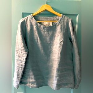 Not Perfect Linen top M/L